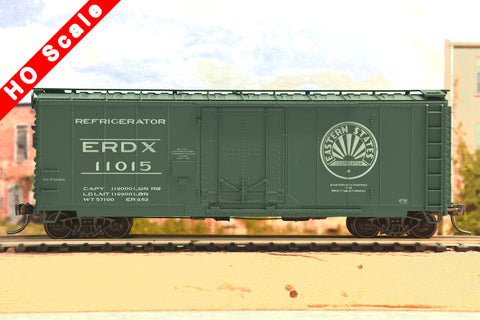 HO Scale Eastern States Farmers Exchange (ERDX) Insulated Box Cars